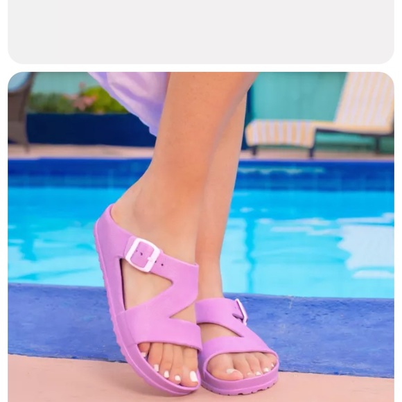corkys pool party sandals